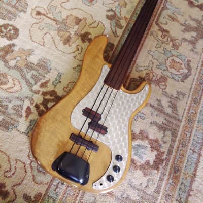 1973 Fender Precision Bass With Fretless Rosewood Fingerboard image 2