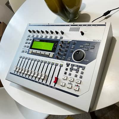 Yamaha AW1600 Professional Audio Workstation 16-Track Digital Recorder image 3