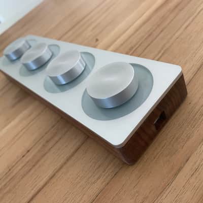 Monome 2012 Monome Arc 4 Walnut/Aluminum image 2