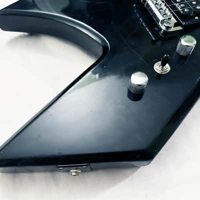 B.C. Rich Warlock Black -2002. Sounds Great !... image 4