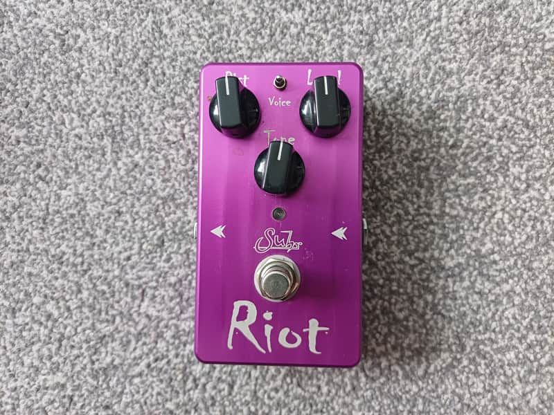 Suhr Riot
