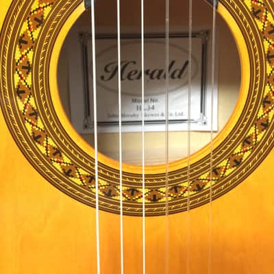 JHS Herald HL34  3/4 Size Classical Guitar image 2