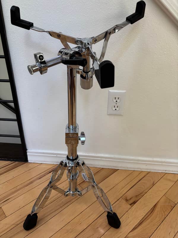DW DWCP9300 9000 Series Heavy Duty Double-Braced Snare Drum Stand 2010s - Chrome image 1
