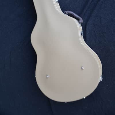 Hofner Semi-Hollow case * Fits ES-335 models and many others! * Integrated hygrometer & climate control * HIGHEST QUALITY HANDMADE IN GERMANY! * List=389€ * image 10