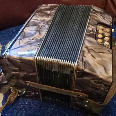 Vintage Hohner Liliput Club Diatonic Button Accordion Bb/Eb - A=440 Pitch - Mint Bellows w/ Original Case image 15