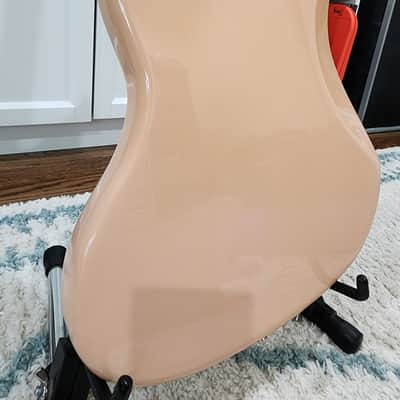 2000 Fender American Vintage AVRI '62 Jazzmaster - Shell Pink w/ Matching Headstock image 13