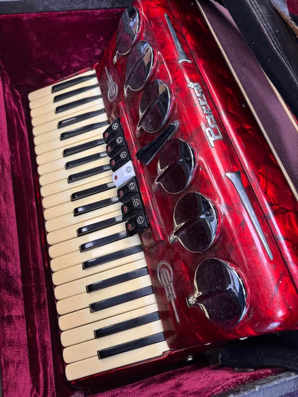 Parrot Polifonico 120 Bass 41 Treble Accordion inc Case - Pearl Red image 1