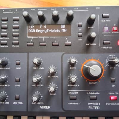 Sequential Pro 3 with Decksaver 37-Key 3-Voice Monophonic / Paraphonic Synthesizer image 5
