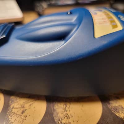 Danelectro Cool Cat Chorus 2000s - Blue image 6
