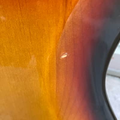 Fender MIJ Jaguar Bass 2007-2011 3-Tone Sunburst image 8
