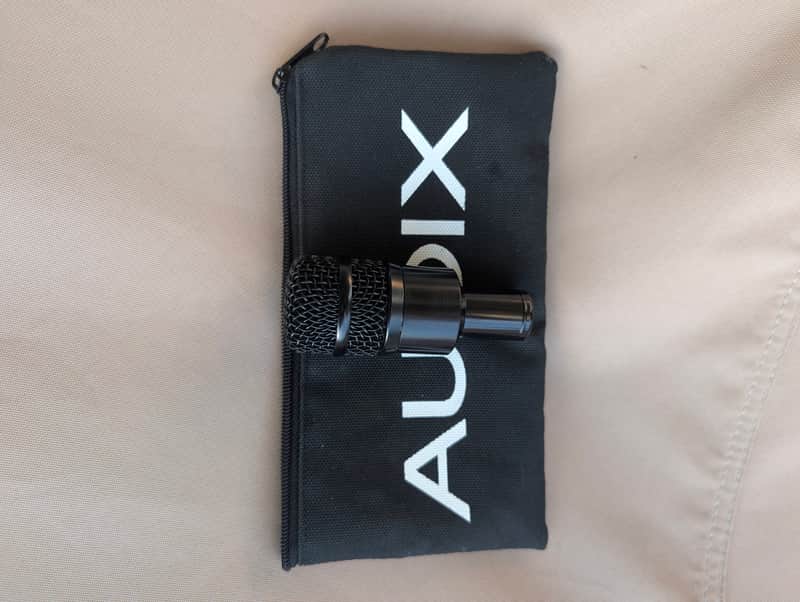 Audix D2 Hypercardioid Dynamic Drum / Instrument Microphone