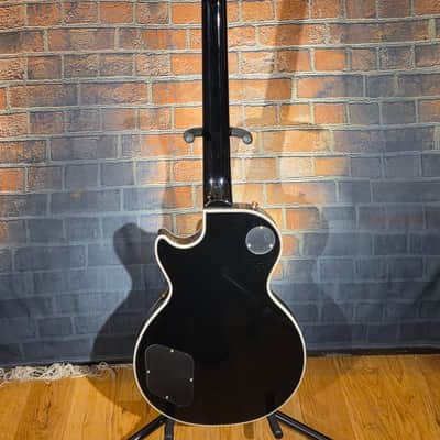 Epiphone 2022 Les Paul Custom Limited Edition Ivory White image 13