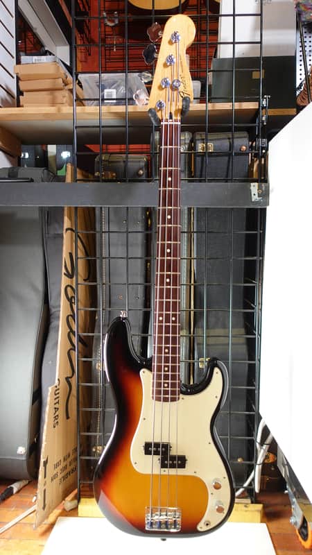 Fender Standard Precision Bass 2009 - 2017 | Reverb Canada