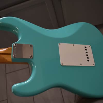 Fender American Vintage II '57 Stratocaster, 2024, OHSC & paperwork, Great condition image 17