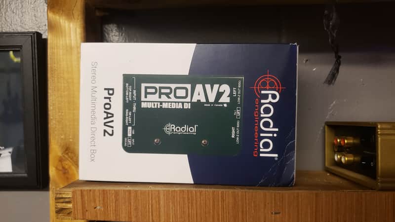 Radial ProAV2 2010s - Green image 1