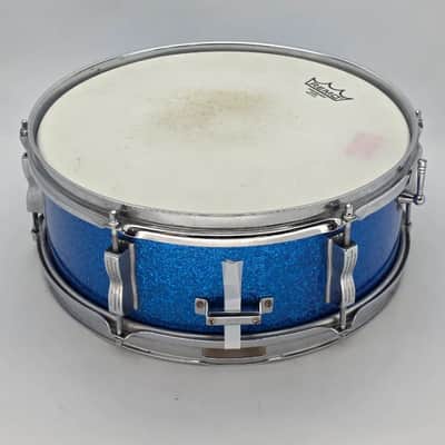 Used Vintage Ludwig Snare Drum 14x5 Blue Sparkle - Good image 4