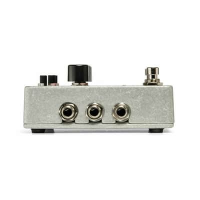 Immagine Electro-Harmonix Attack Decay Digital Tape Reverse Simulator Effects Pedal - 3