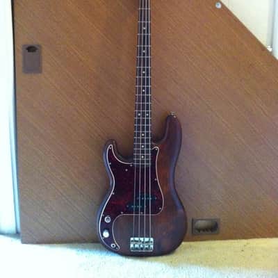 Vintage Left-Handed Fender Precision Bass 1976 Walnut image 2