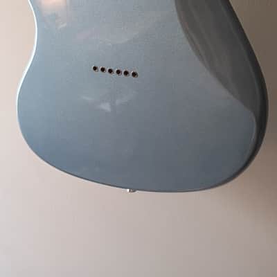 Squier Paranormal Offset Telecaster SJ 2024 - Ice Blue Metallic image 5