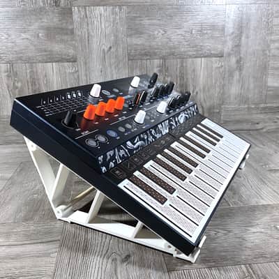 25º Stand for Arturia MicroFREAK Synthesizer - DWL - Color WHITE - by KZcraftworks - US Seller image 1