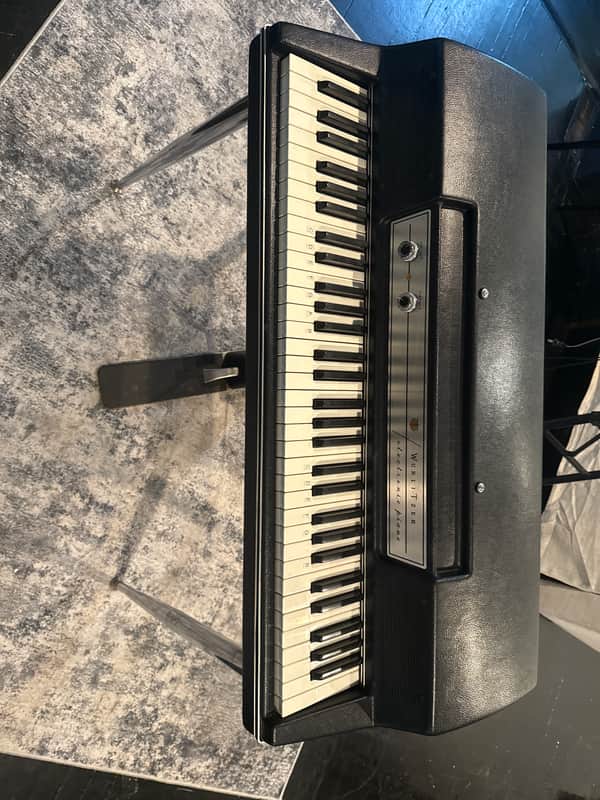 Wurlitzer 200A 64-Key Electric Piano