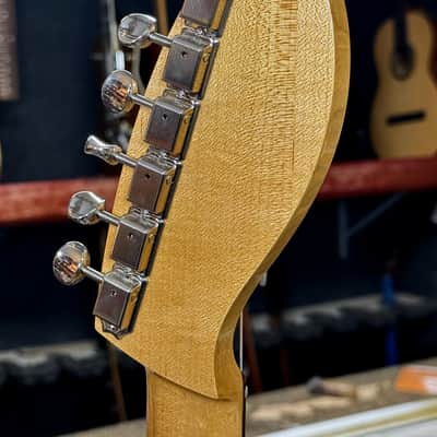 Daro guitars MODEL P Goldfoils 2024 - Black burst nitro gloss image 12