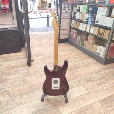 Fender Stratocaster Standard 2006 - Wine Red Maroon image 14