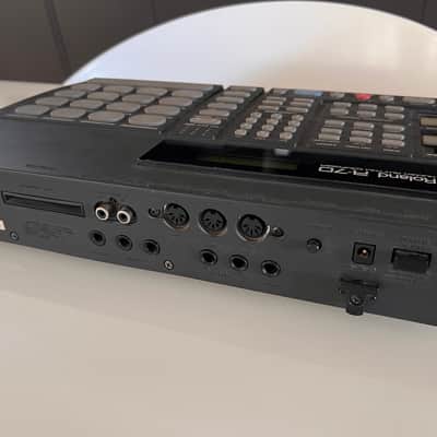 Roland R-70 Human Rhythm Composer 1990s image 2