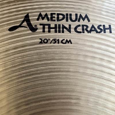 Zildjian A 20" Medium Thin Crash Cymbal (Used) image 2