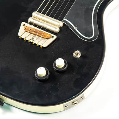 Danelectro 56 Single Cutaway Electric Guitar Owned By Billie Joe Armstrong Of Green Day image 12