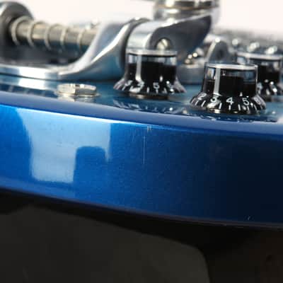 Gibson SG Deluxe with Bigsby, Cobalt Fade | DEMO image 11