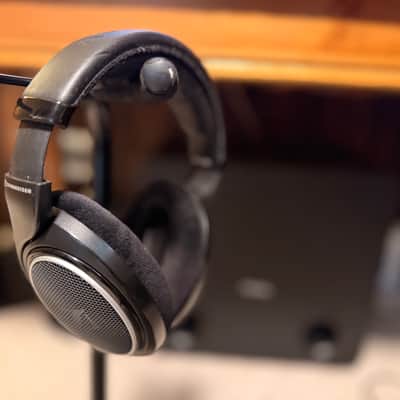 Sennheiser HD 598 SE Special Edition Over-Ear Headphones – Black image 1