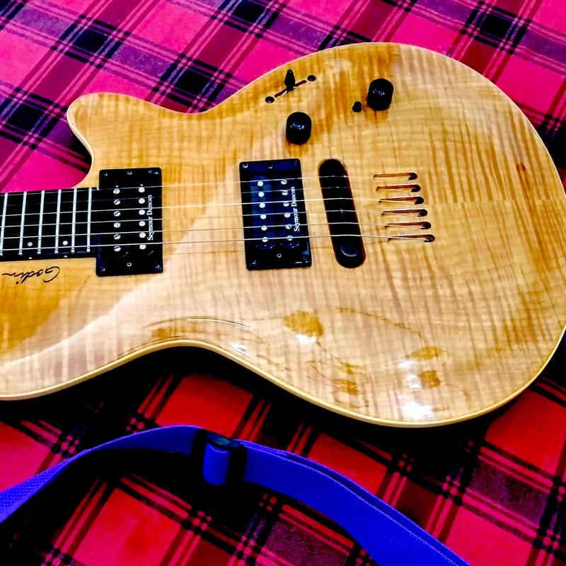 2010 Godin Summit CT Gloss Natural