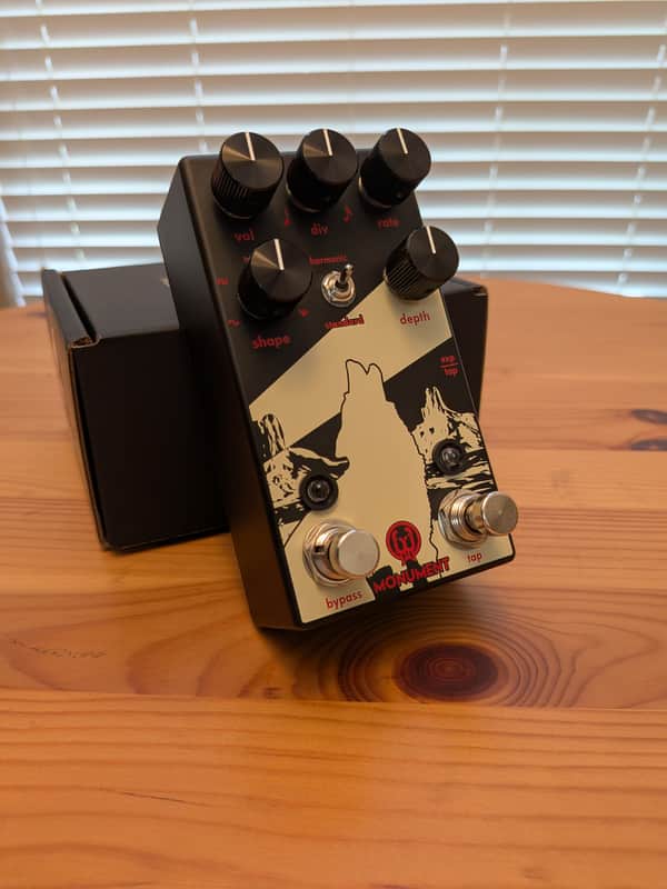 Walrus Audio Monument Harmonic Tap Tremolo V2 Limited Edition - Obsidian Series 2022 - Obsidian image 1
