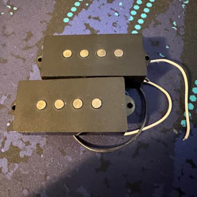 Ibanez TRB50 Bridge, Tuners, P Pickup 1994-1995 - Chrome / Black image 2