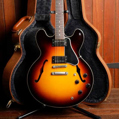 Gibson ES-335 Semi-Hollow Electric Guitar Vintage Sunburst 2014 Pre-Owned image 2