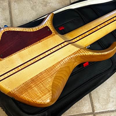 Warrior Custom 6 String Bass Natural image 9