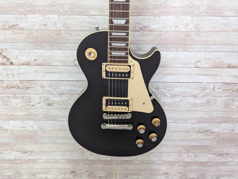Used Gibson Les Paul Classic  2023