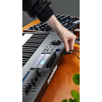 Novation Launchkey 88 Mk3 image 3