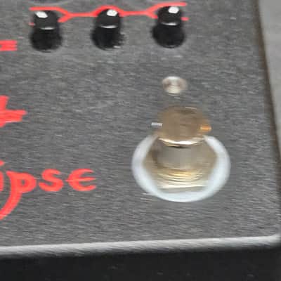 Used Suhr Eclipse Dual-channel Overdrive/Distortion Pedal - Black image 4