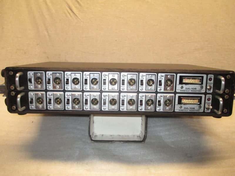 2 x BONNEVILLE DA 108 DISTRIBUTION AMPLIFIERS image 1
