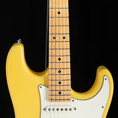 Suhr Classic S Antique Vintage Yellow image 12