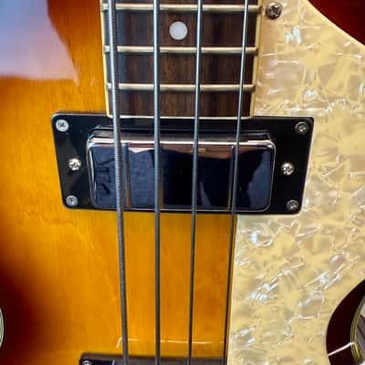 Jay Turser Violin Bass, Vintage Sunburst - Pre Owned image 5
