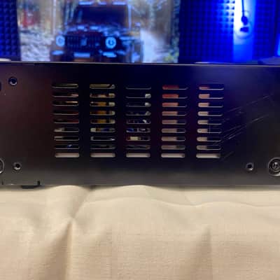 TOA BG-235 CU 2010 - Matte Black Painted Mixer Amplifier Bild 3