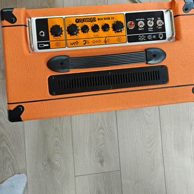 Orange Rocker 15 2-Channel 15-Watt 1x10" Guitar Combo image 9