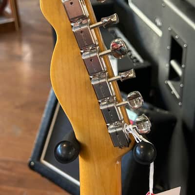 Fender Limited Edition American Vintage II 1951 Telecaster - Prototype White /8lbs. 1.5oz. #V2449977 image 8