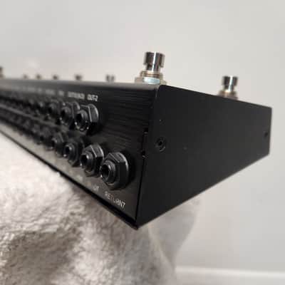 One Control Crocodile Tail Loop Wing OC10W Switcher image 6