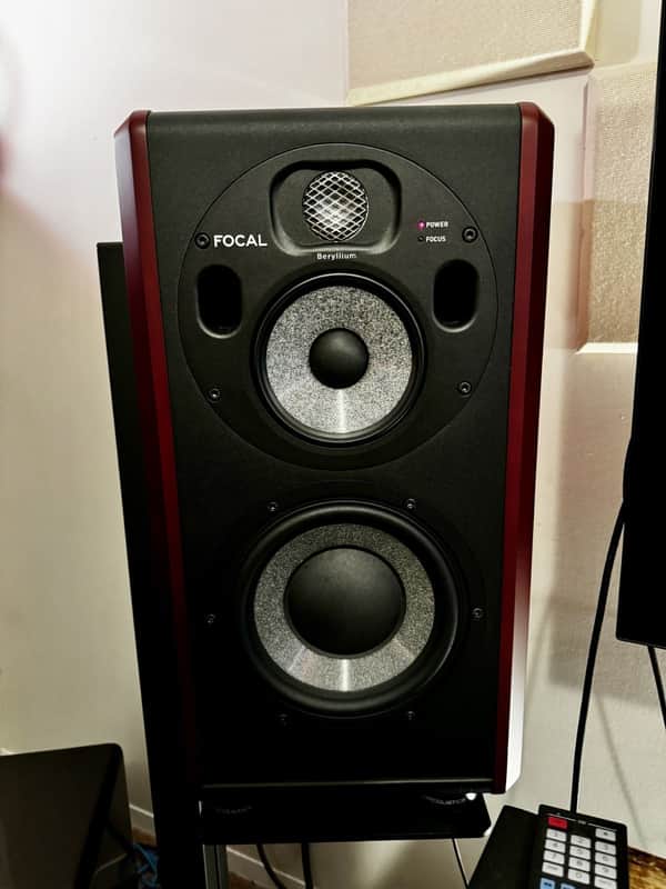 Focal Trio6 ST6 Powered Studio Monitors (Pair) image 1