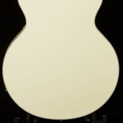 Gretsch Professional Collection Limited Falcon Double-Cut - Bigsby, Center Block image 2