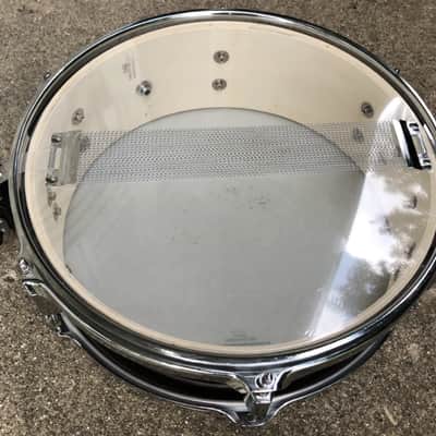 Unbranded 14" X 5" 6 Lug Snare Drum With Remo Ambassador Head - Wine Color image 4